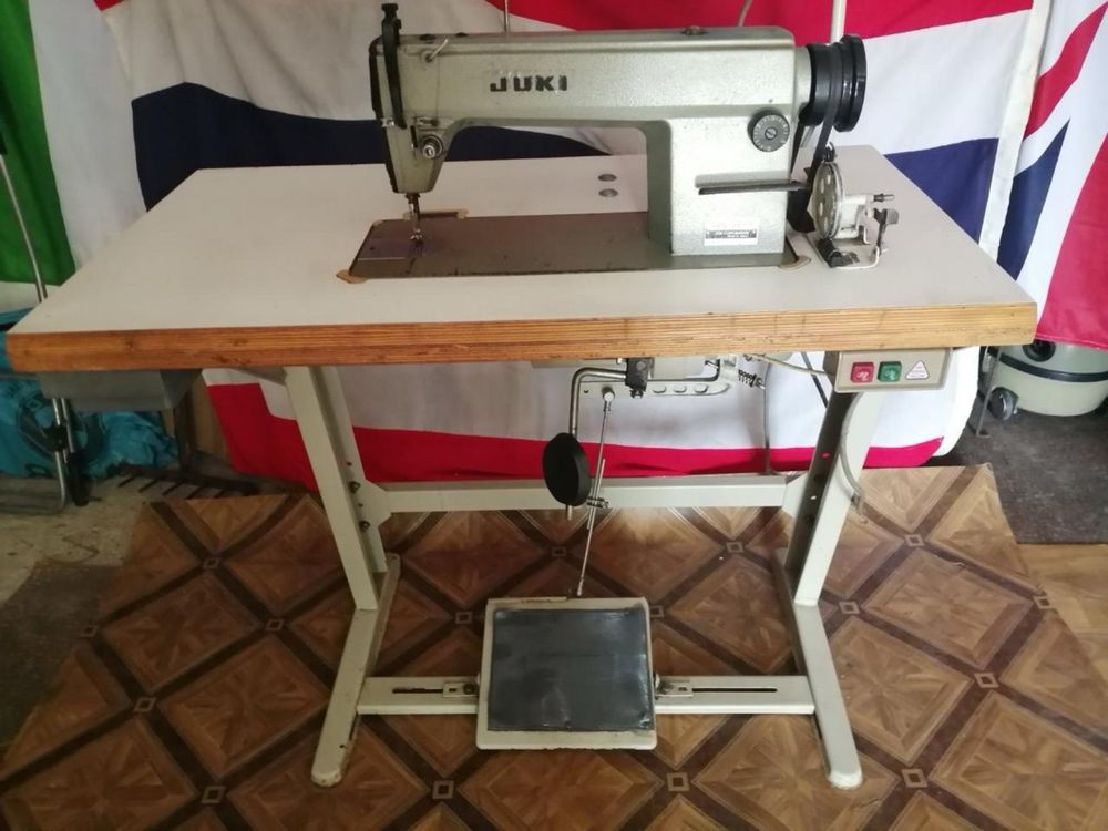 Швейная машинка JUKI