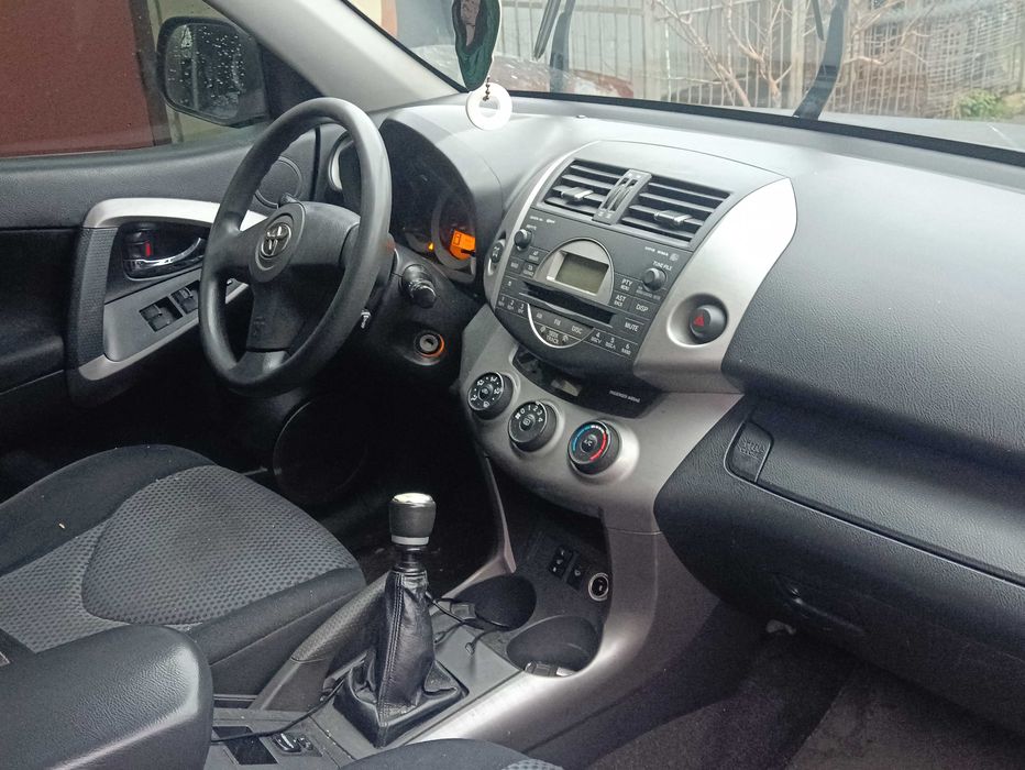 Продам Toyota RAV4 2007. 2.0 Дизель
