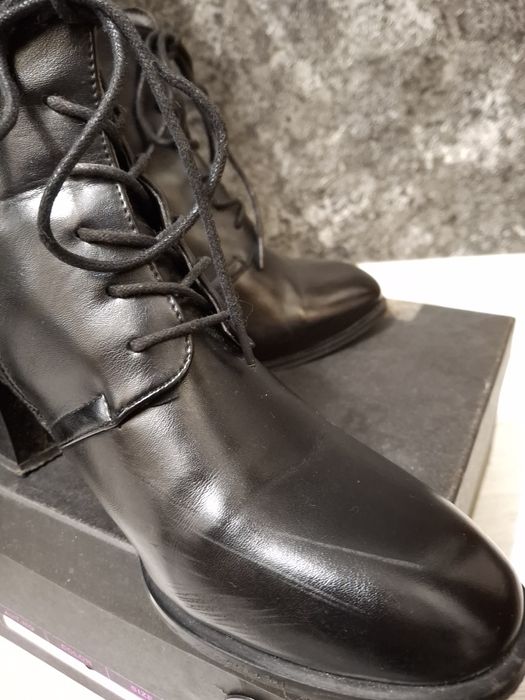 Осінні жіночі чобітки