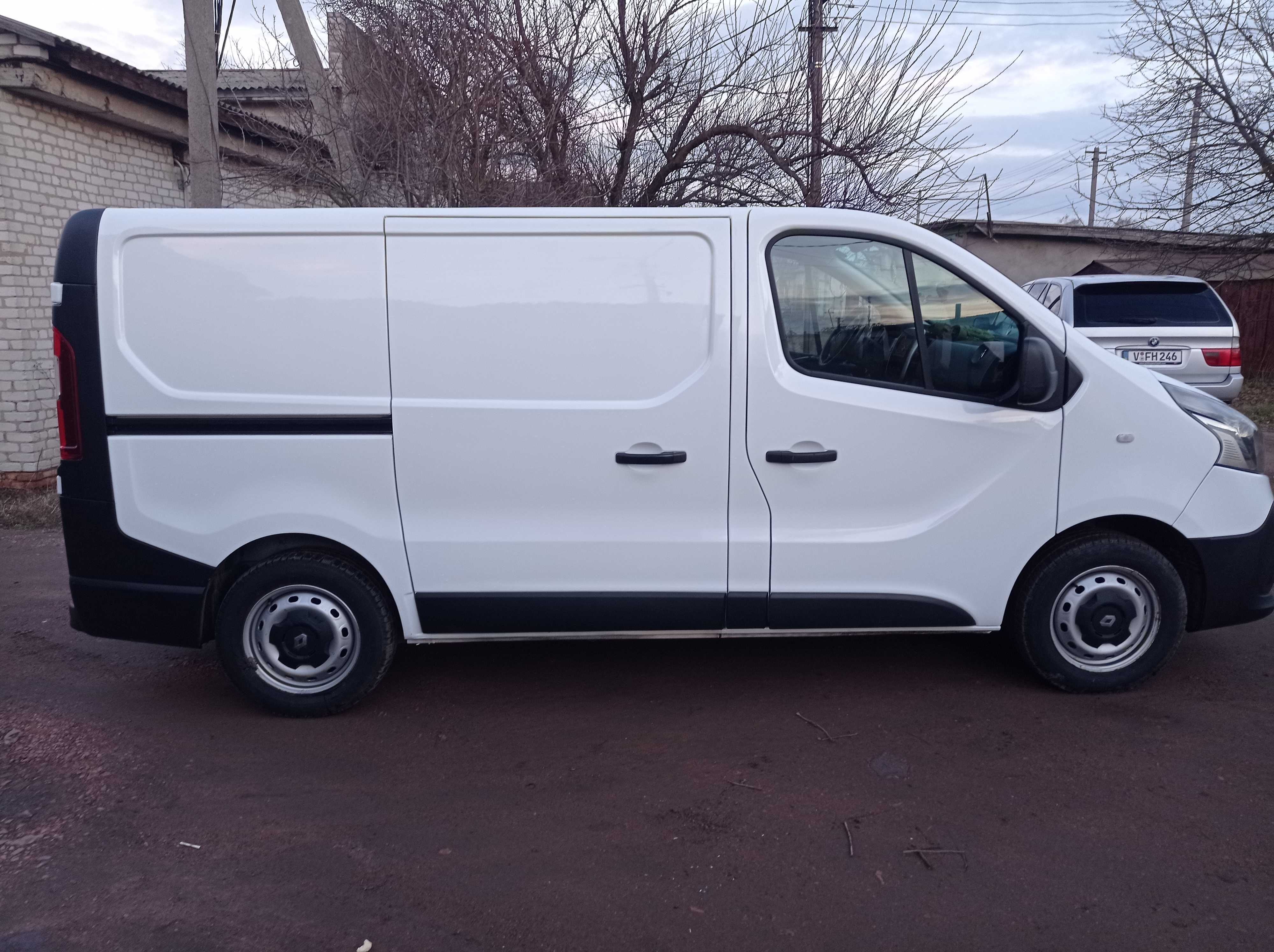 Продам Renault Trafic 2015 року, 1.6 дизель.