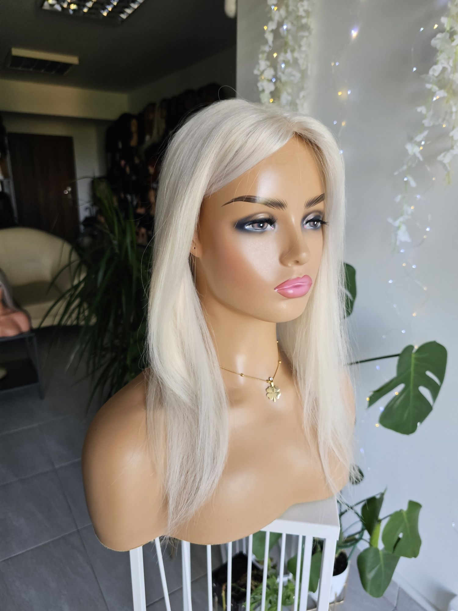 Topper tupet z włosów naturalnych platynowy blond 50 cm Pola treska