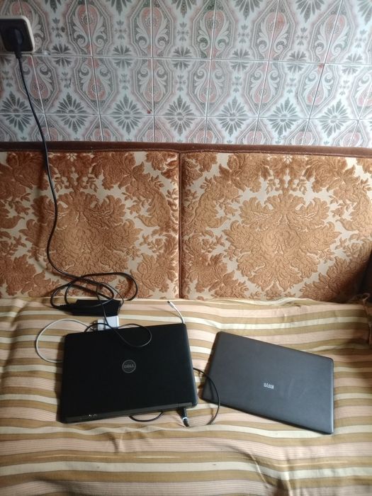 2 Notebooks como novos