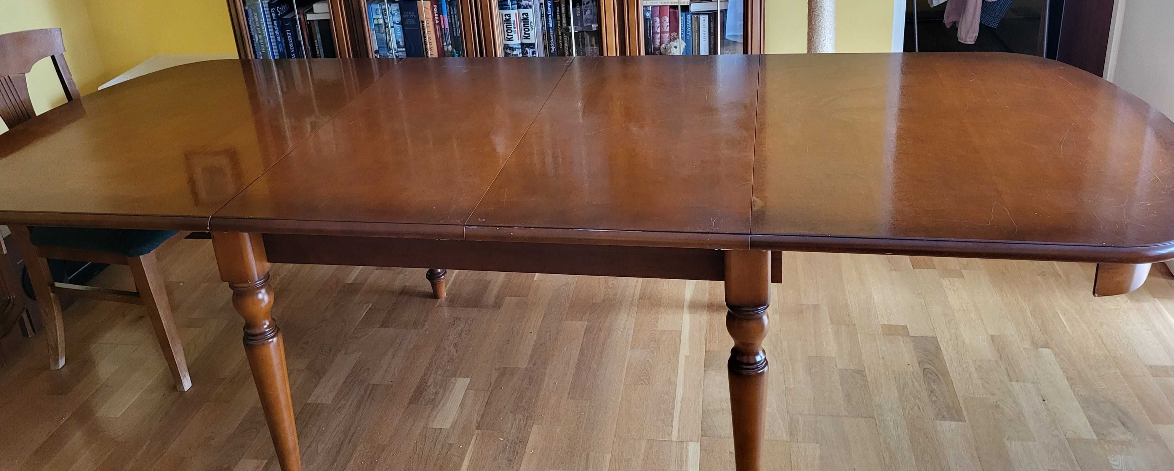 Duży stół rozkladany
