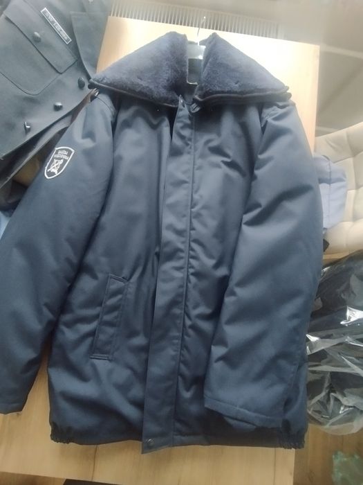 Umundurowanie funkcjonariusza S W