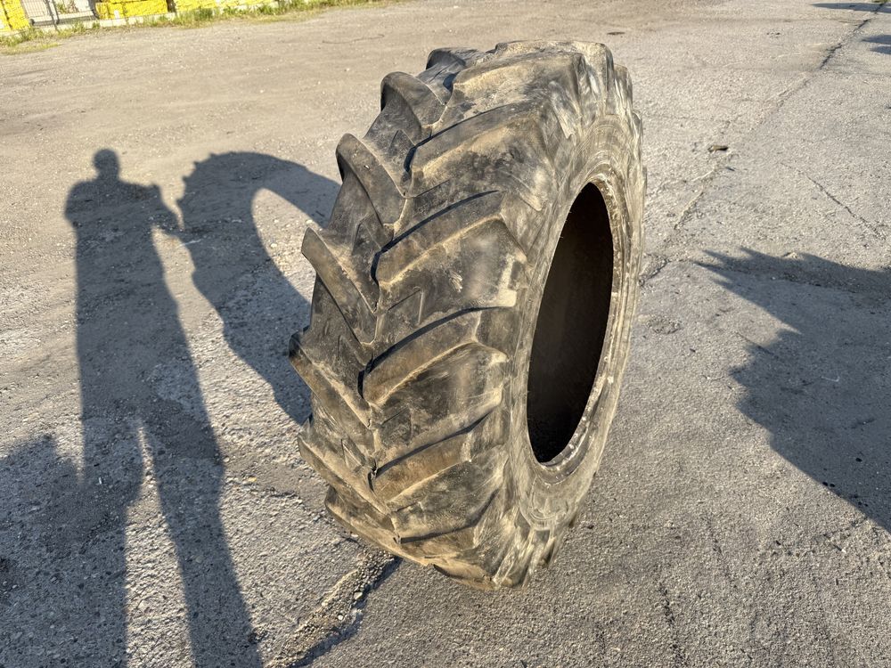 Opona 13.6R24 Michelin