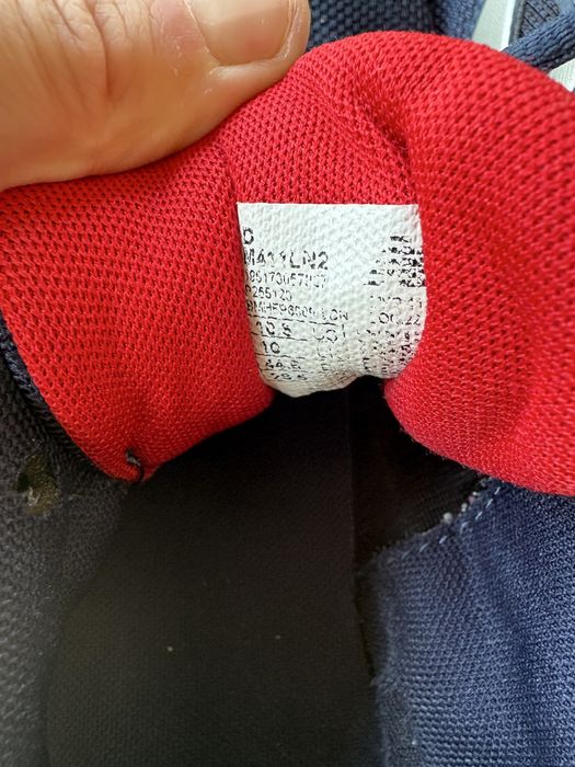 Granatowe buty sportowe męskie New Balance model 411