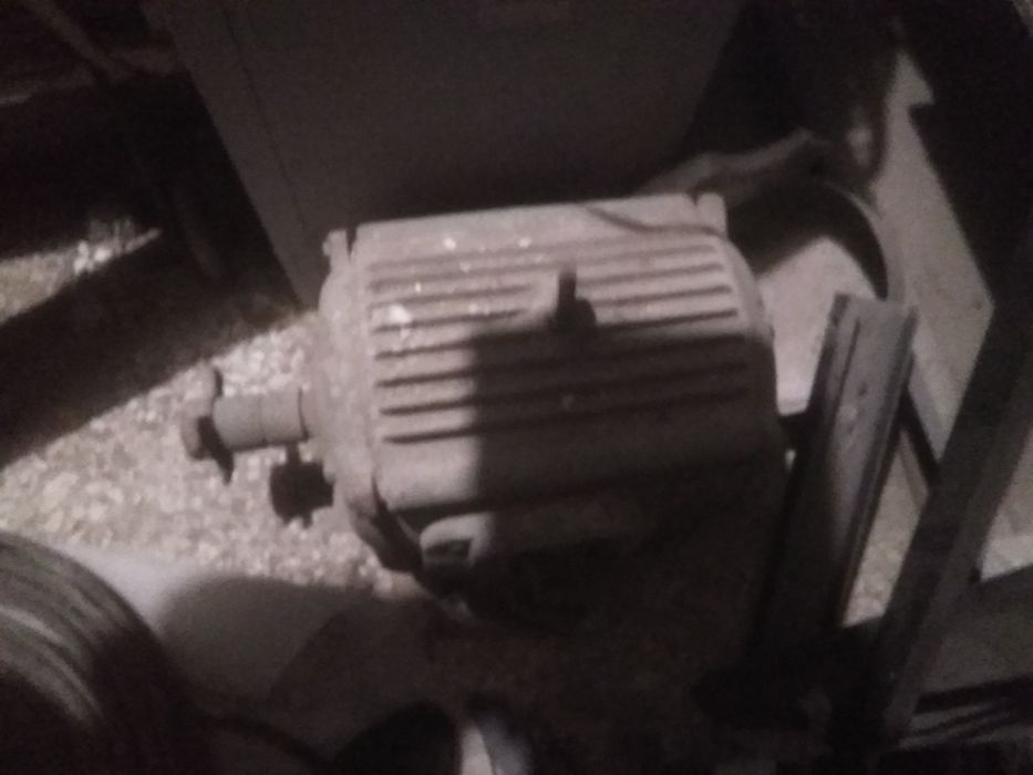 Електродвигун 3 фази 22кВт