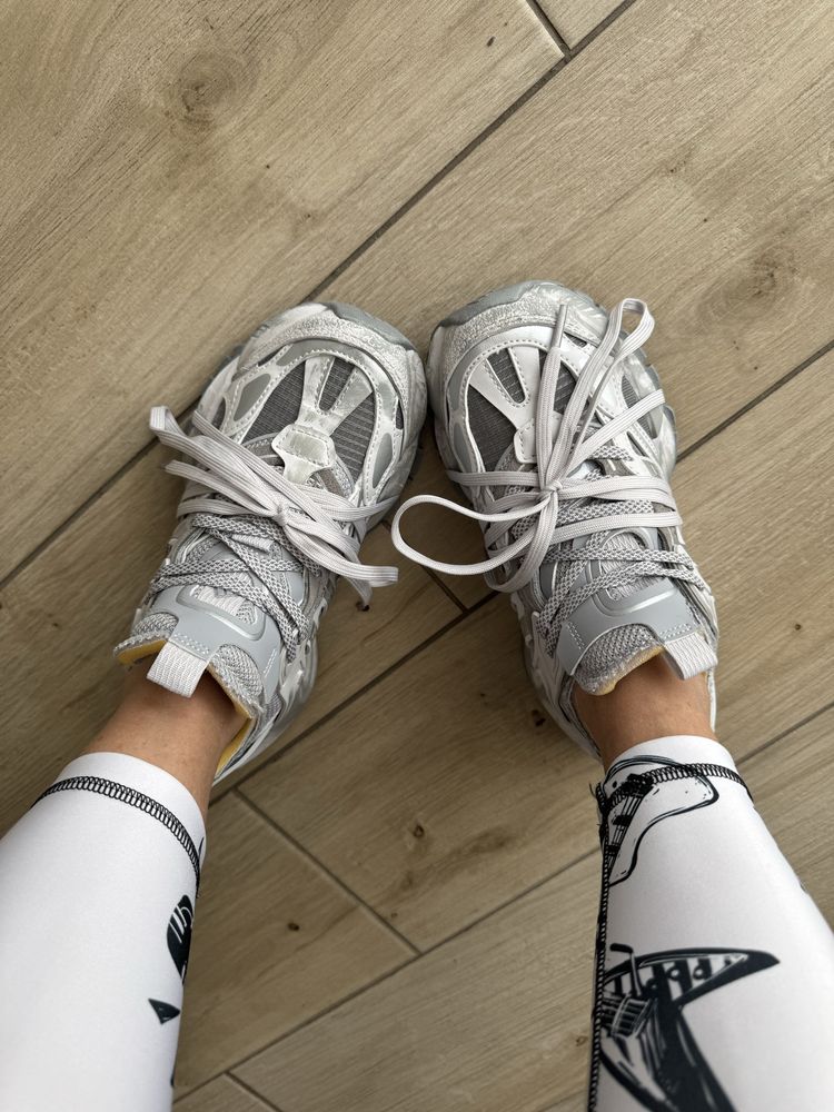 Adidas Vento XLG Deluxe Grey
