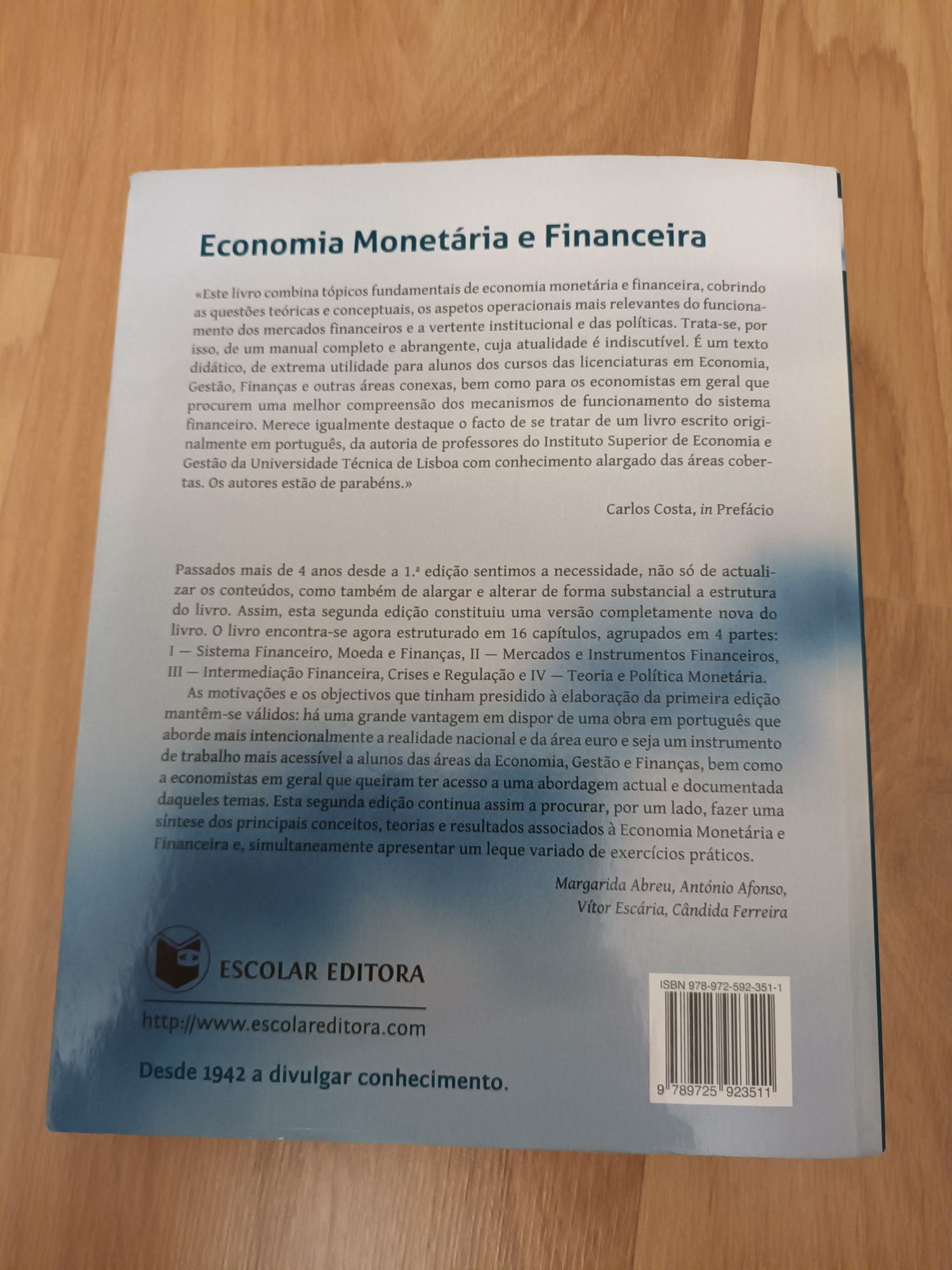 Livro de Economia Monetária e Financeira