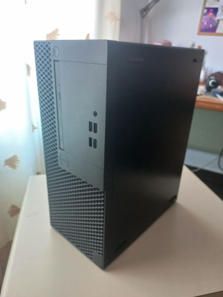 DellOptiPlex 7040 MT Core i7 6700 3.4 GHz