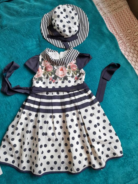 Сукня святкова 116р