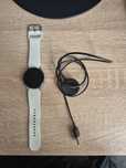 Samsung Galaxy Watch4 (SM-R860), biały, sprawny + ładowarka, bez kostk
