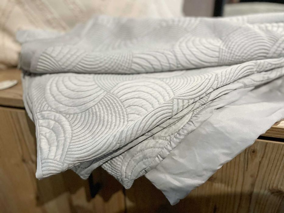 Nowe duże narzuty pledy podwójne zapinane 220x220 Matalan kolory wzory