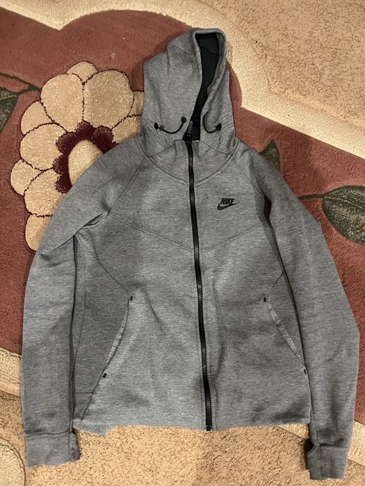 Кофта Nike Tech Flecce
