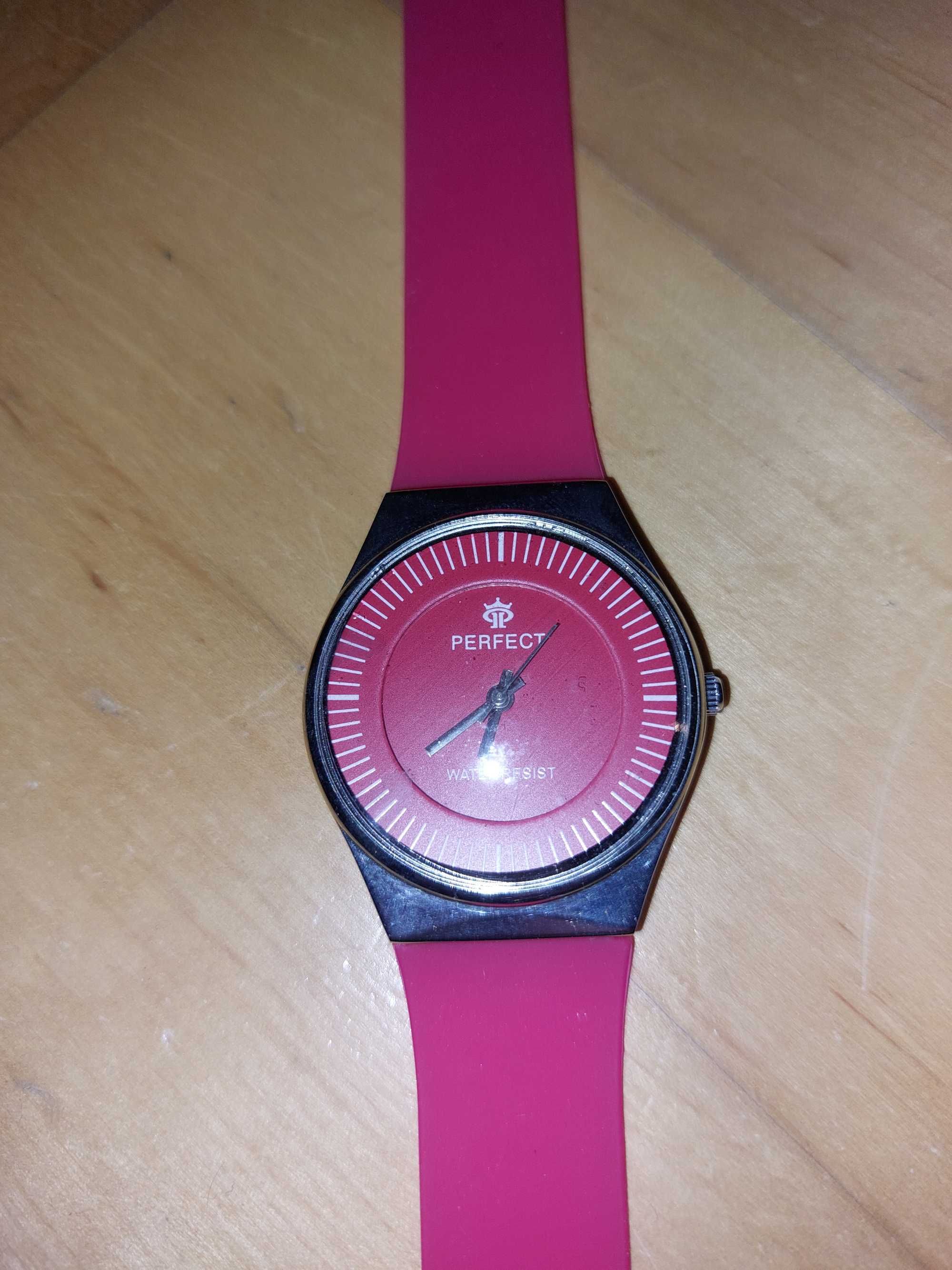 Zegarek dla dziewczynki nowy czerwony