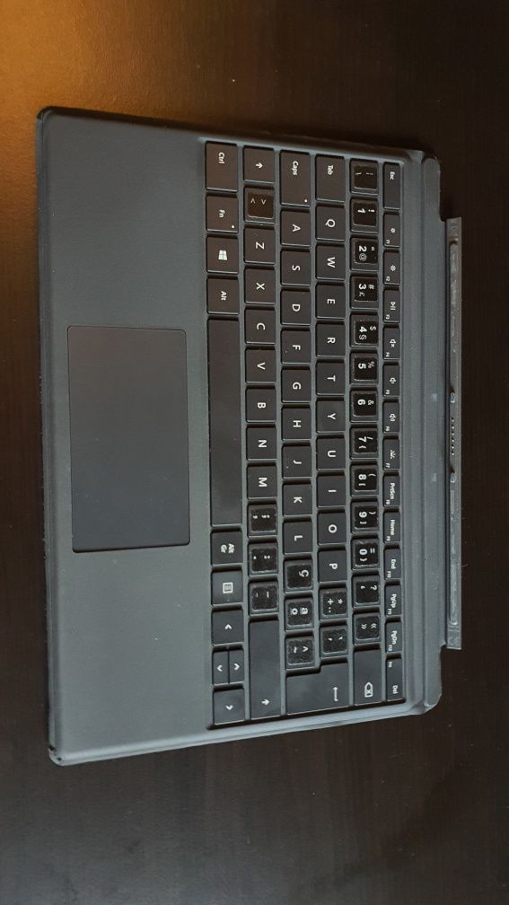 Microsoft Surface Pro 7 + Teclado Original Microsoft + Surface Pen