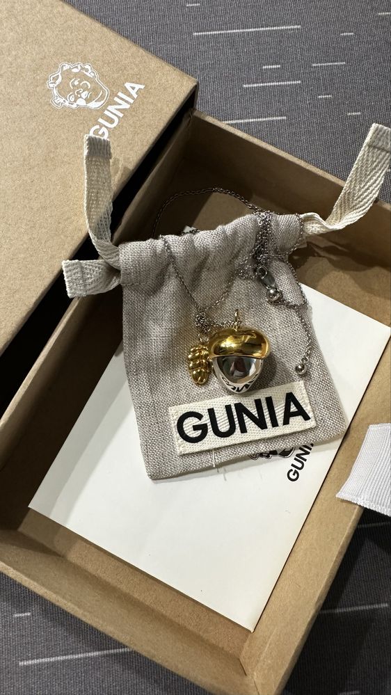 Підвіс жолудь - Gunia