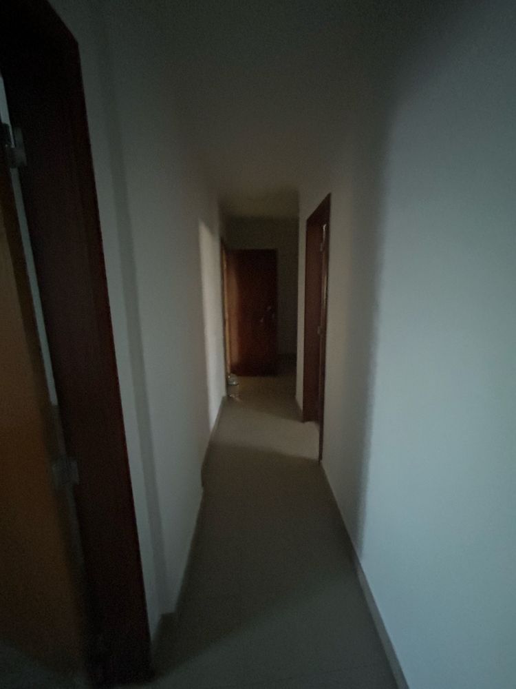 Armazem com quartos cozinha e wc