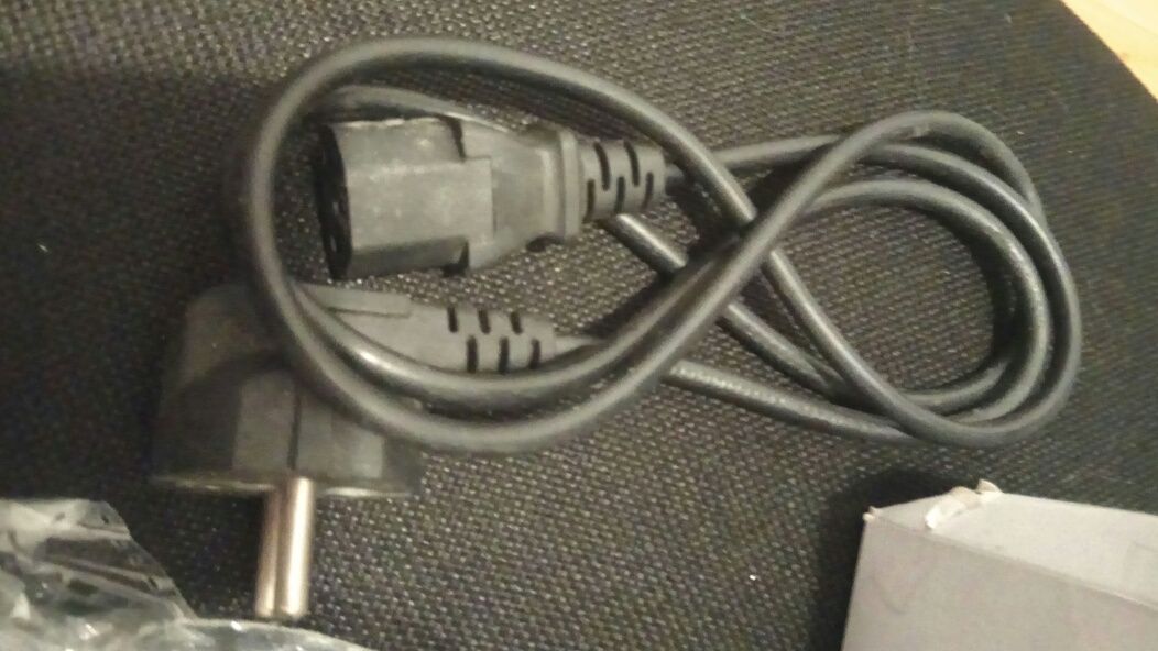 AC/DC Adaptor