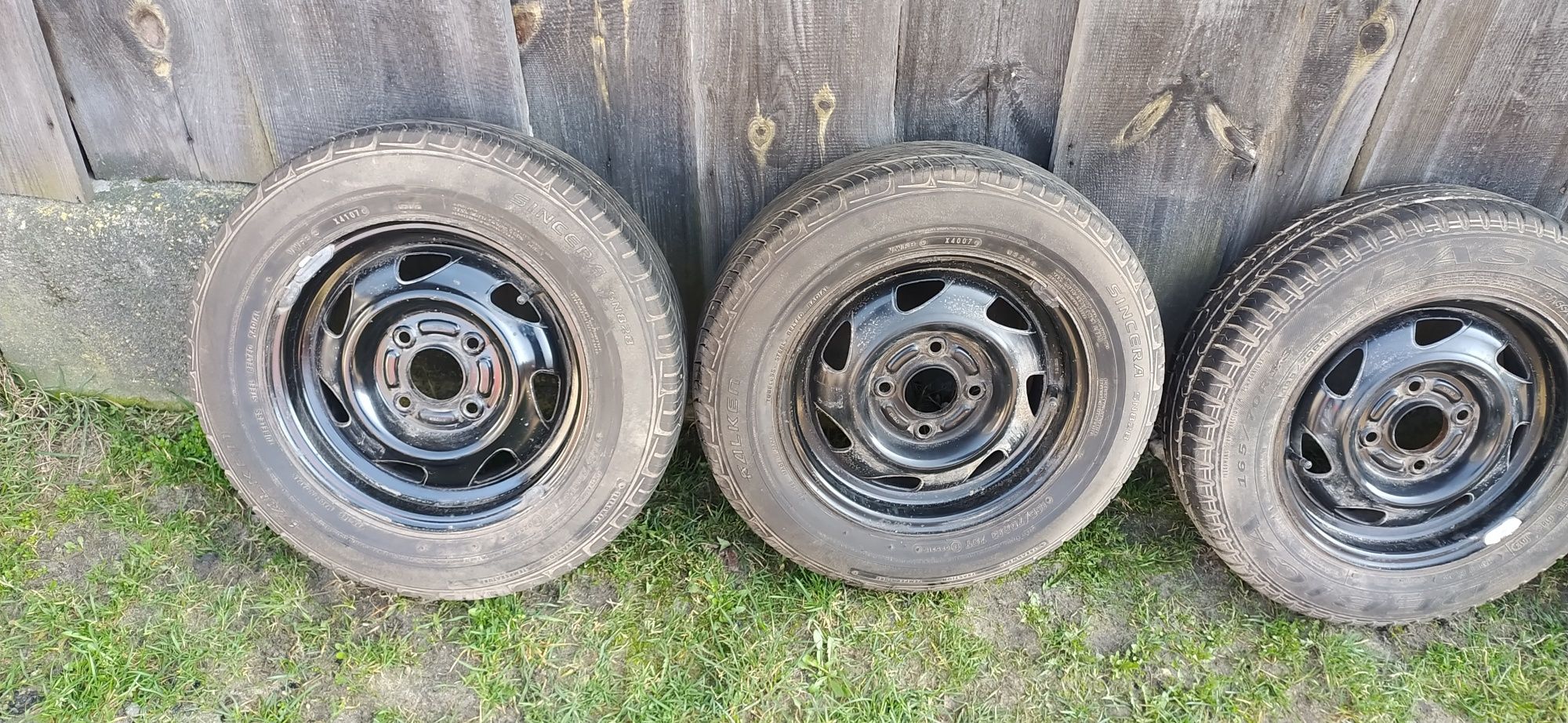 Koła 13" 4x108 z oponami letnimi