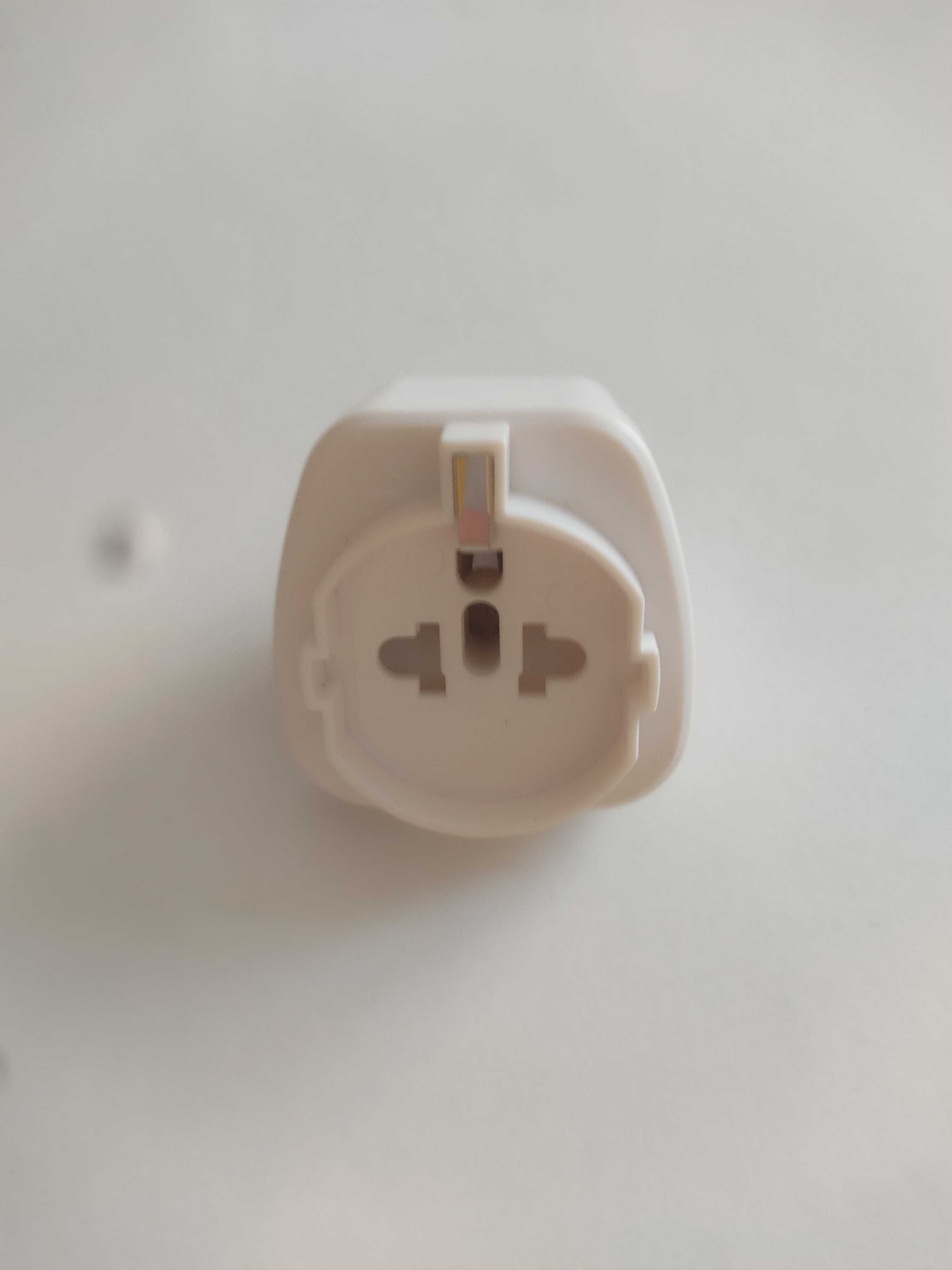 Plug Adapter Type H