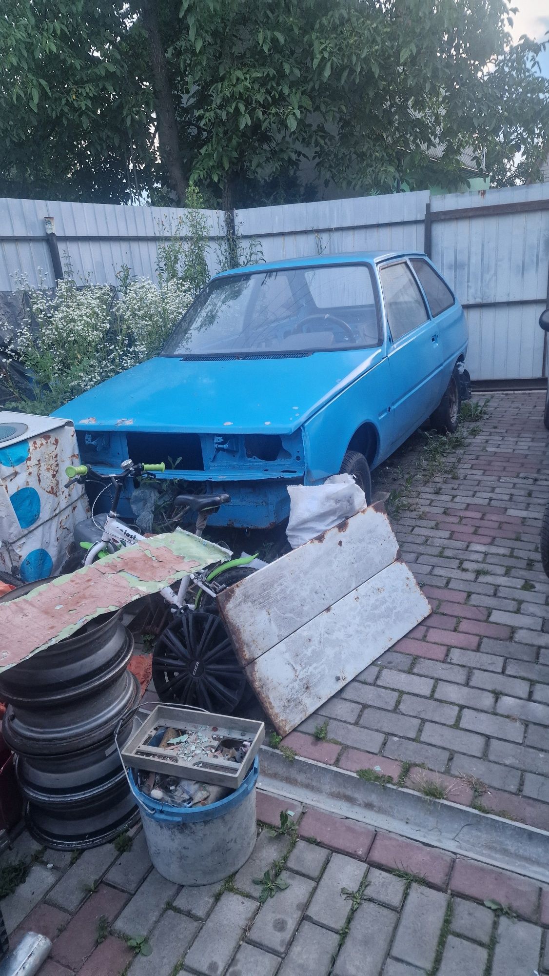 Таврія розібрана
