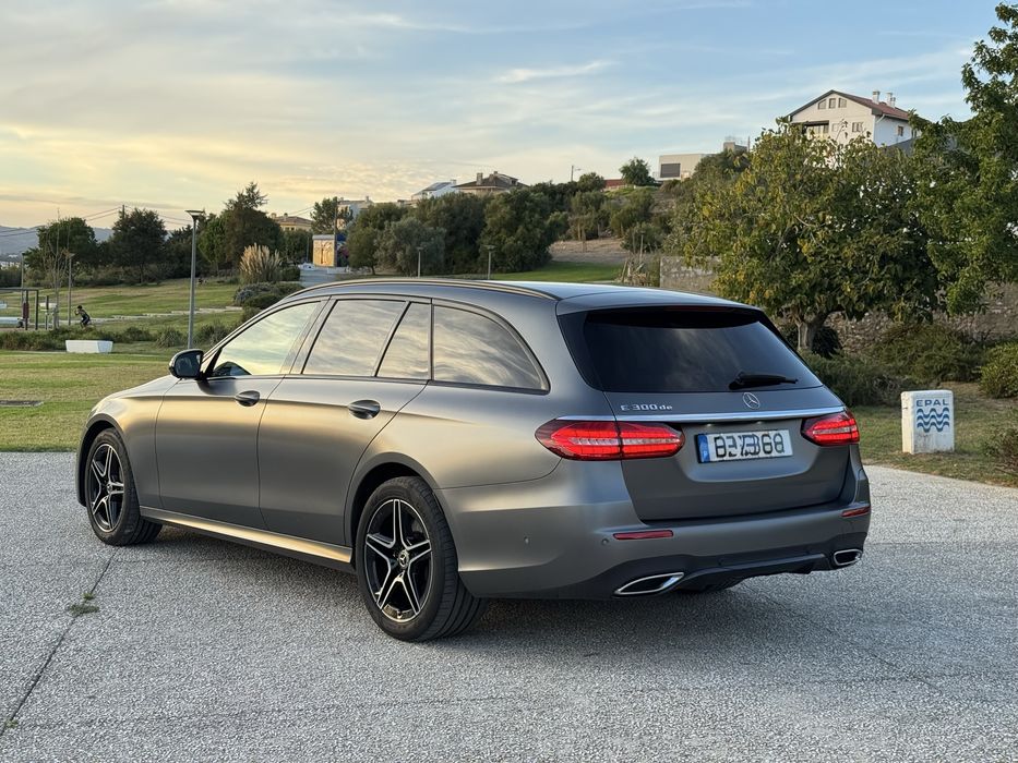 Mercedes-Benz E300de AMG 2022