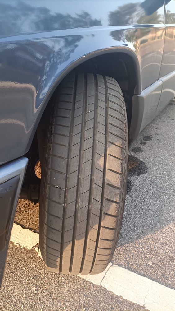 Mercedes 190D 2.0