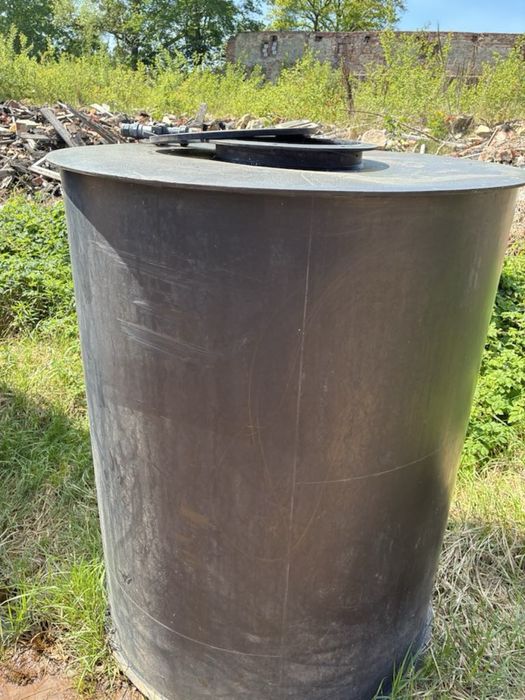 Zbiornik PCV poj. Ok. 2500 litrów