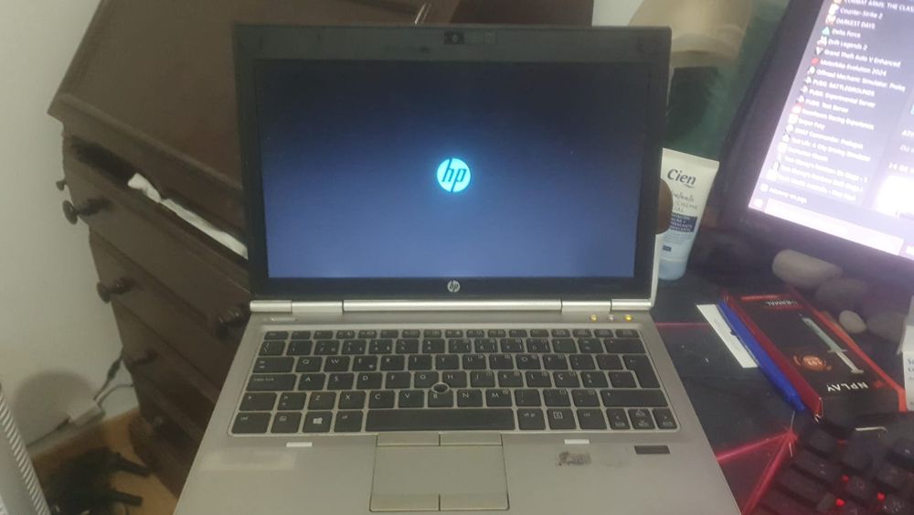 Vendo portatil hp