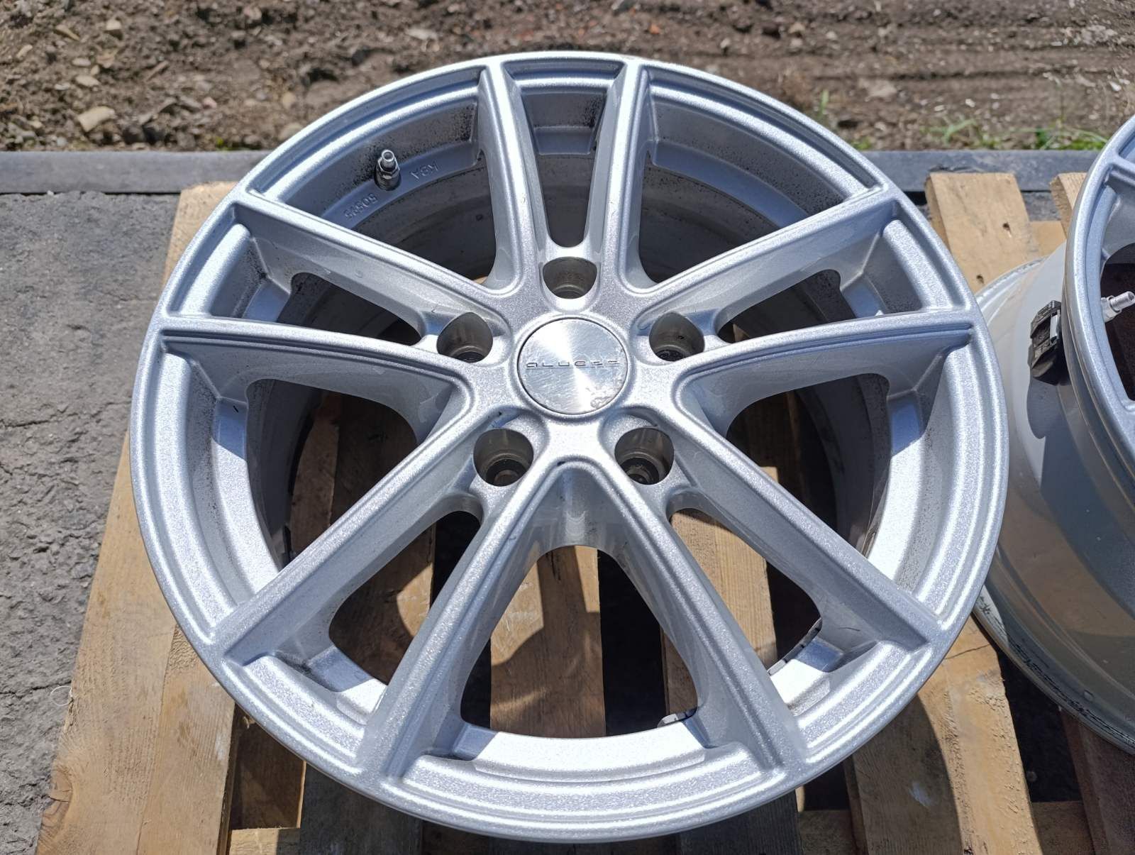 Легкосплавні диски 5*120 R16 титани Р16
