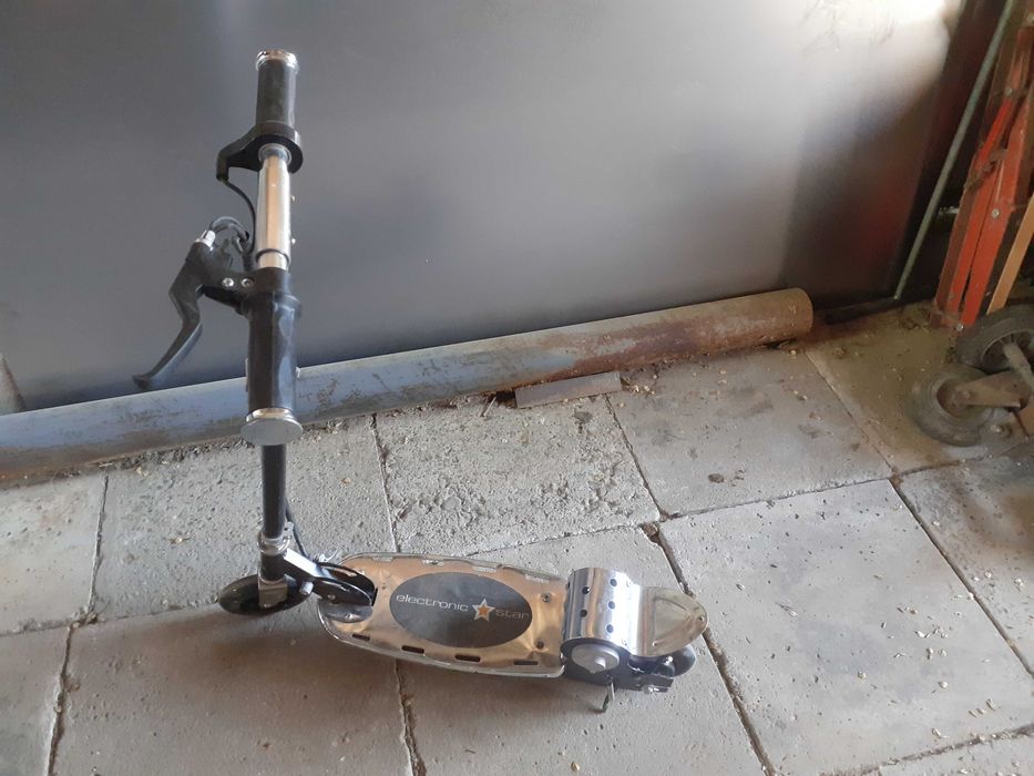 Hulajnoga elektryczna electronic star