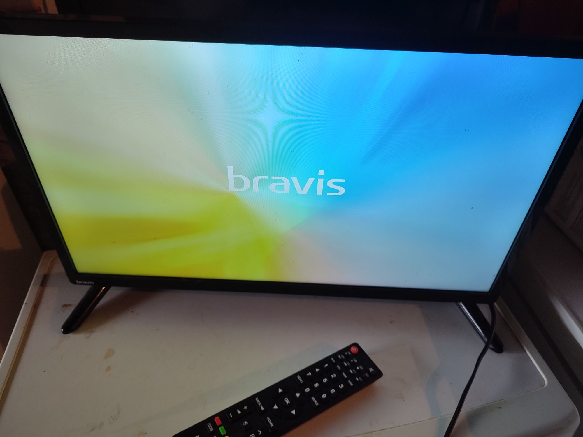 Bravis 22e6000 Smart+t2