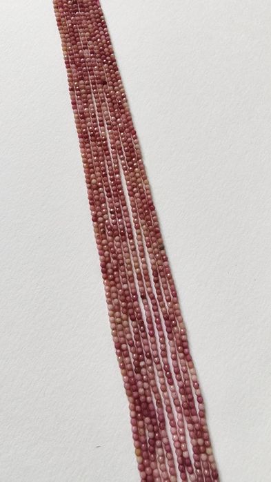 Rodonit różowy kula fasetowana 2mm