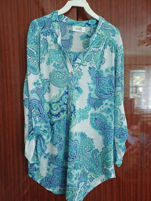 Блуза жіноча,кольорова