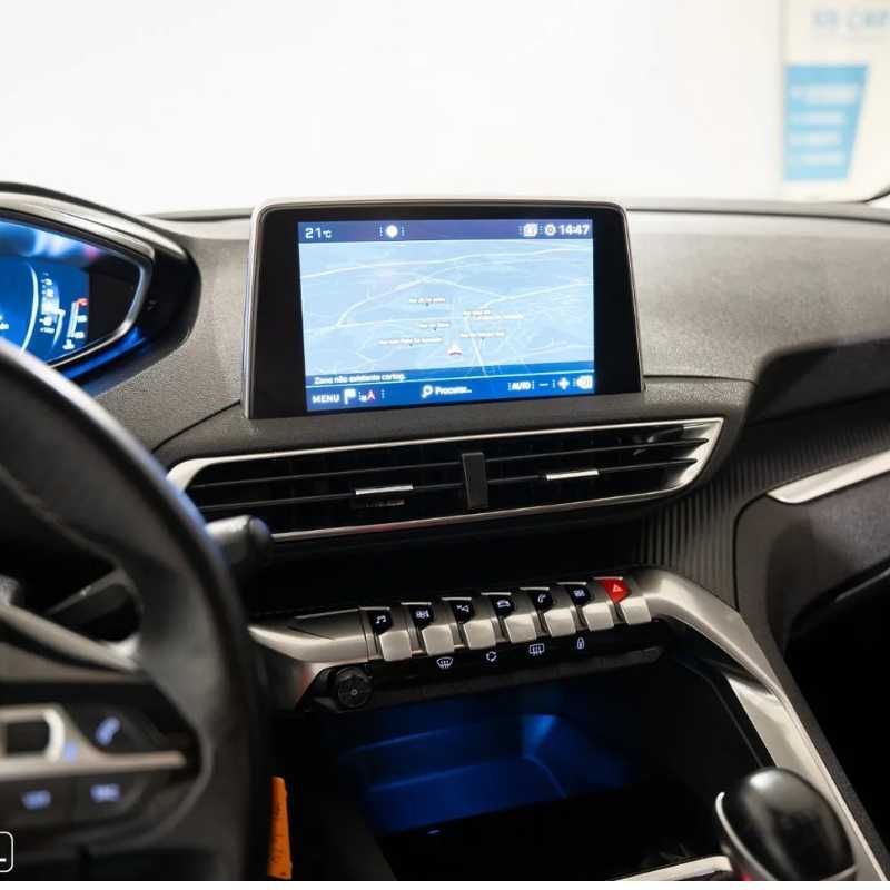 Peugeout 5008 1.2 PureTech 2019