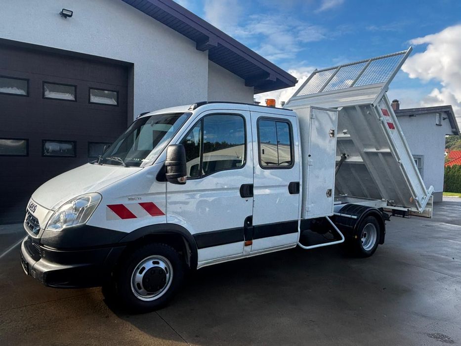 Iveco Daily Doka Dubelkabina 7 osób z wywrotką  Iveco Doka z wywrotka Iveco Brygadówka z kiprem, zawieszenie na drążku