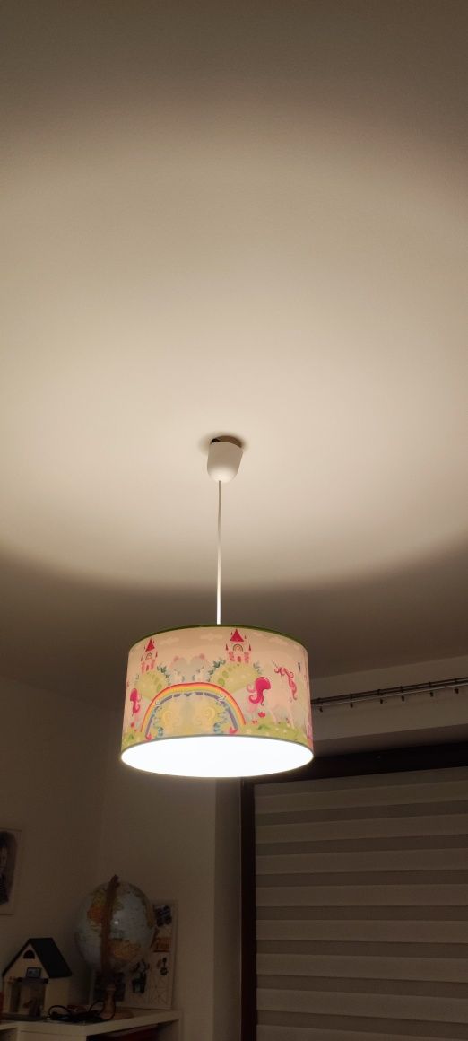 Lampa wisząca dla dzieci jednorożec