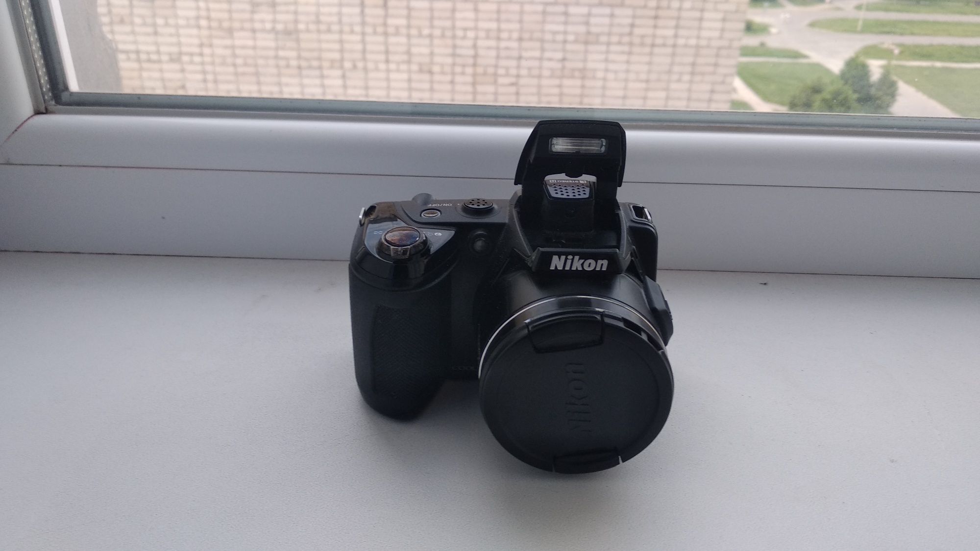 Продам фотоаппарат Nikon L 120