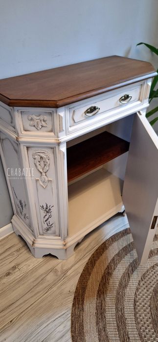 Piękna komoda odnowiona, patynowana