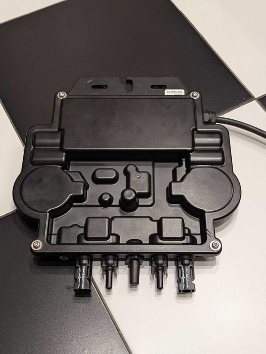 Микроинвертор Anker SOLIX MI80 800 Вт A5143 для 2-х солнечных панелей