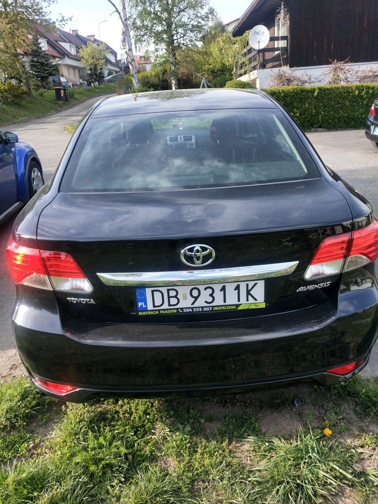 Toyota Avensis 1.8benzyna salon PL