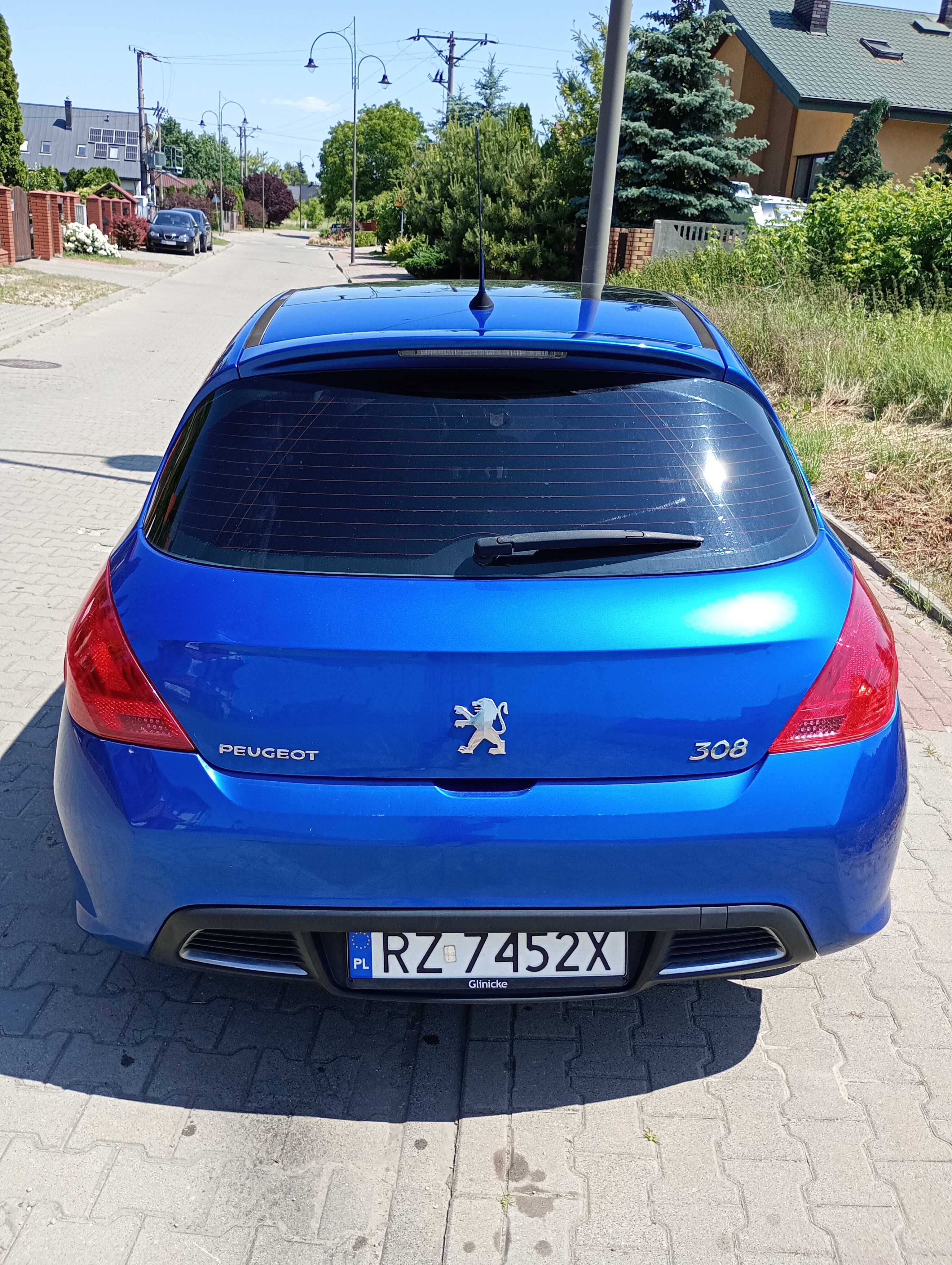 Peugeot 308 1,6 benzyna