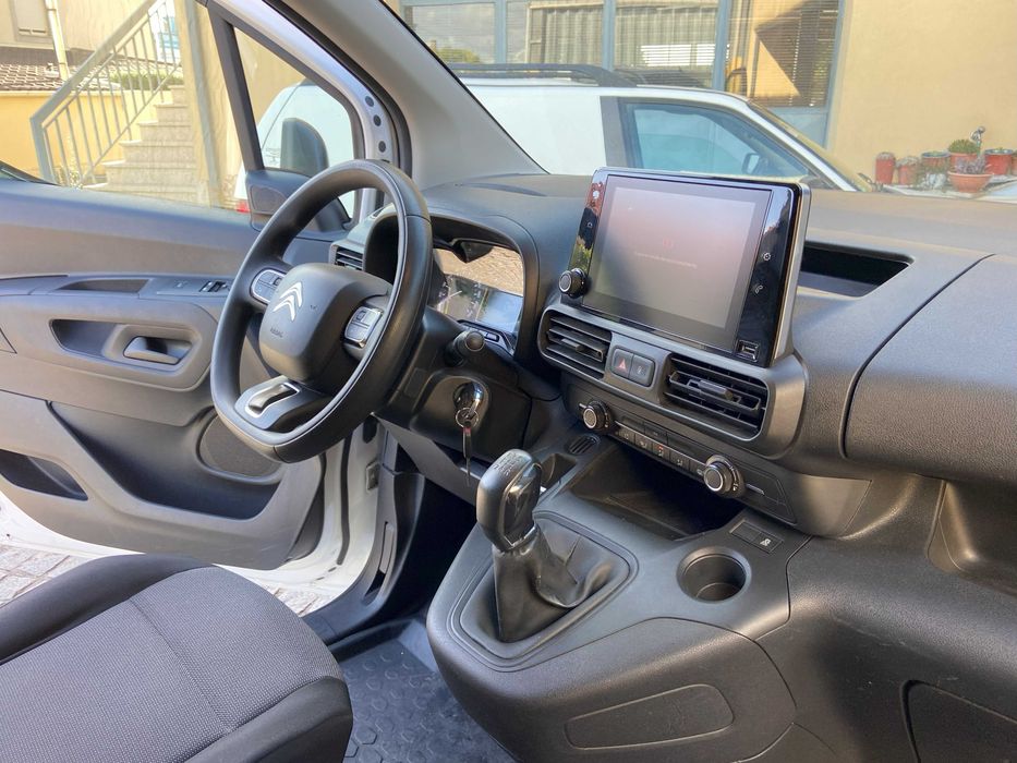 Citroen Berlingo 1.6 HDI  XL   L2   CarPlay 3/lugares