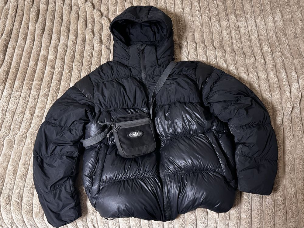 Чоловіча куртка/пуховик Adidas Adicolor Down Regen Hooded Puffer L