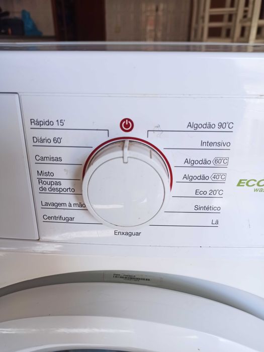 Máquina de lavar roupa DAEWOO