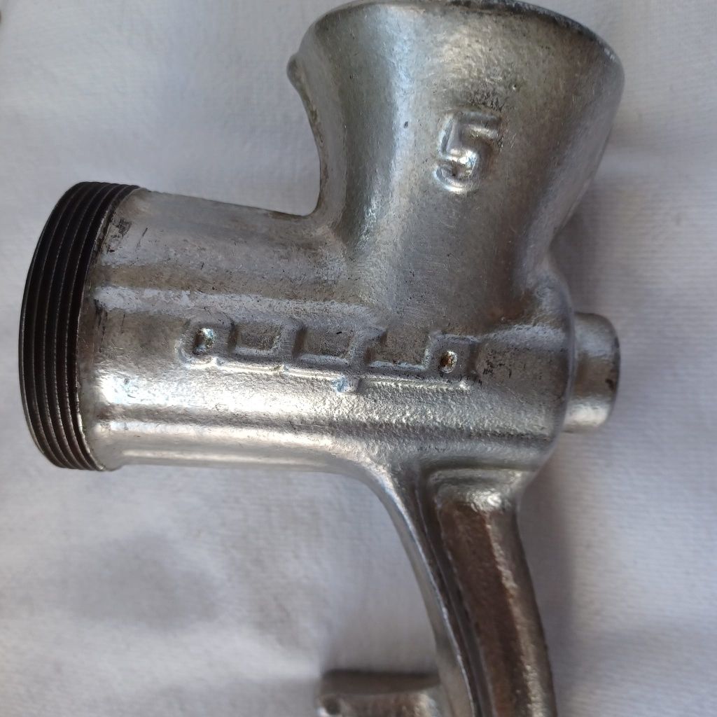 Maszynka do mielenia mięsa Alfa 5 Alfa 5