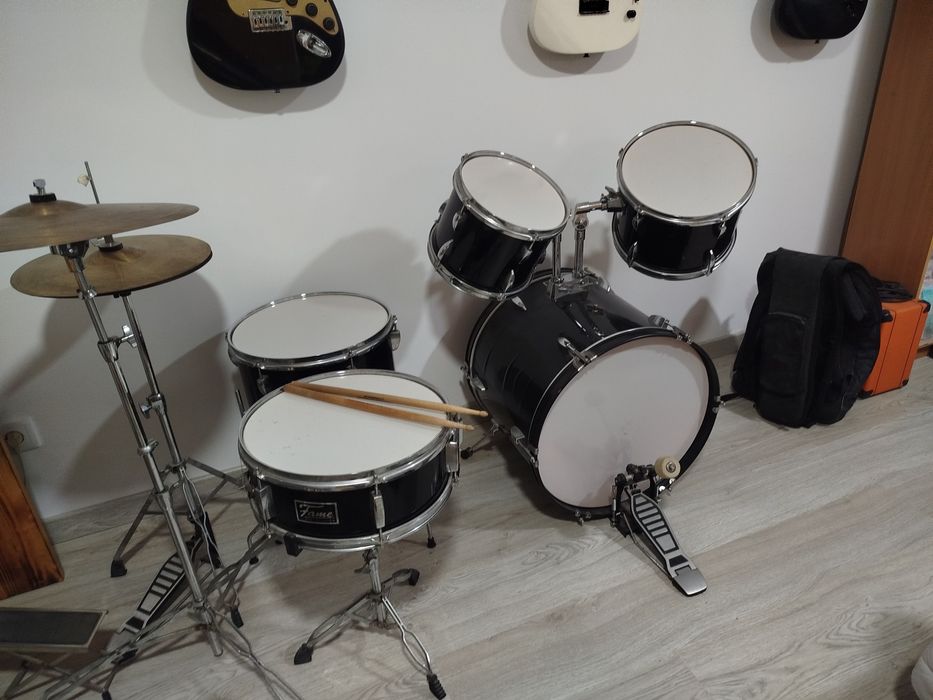 Bateria Fame como nova