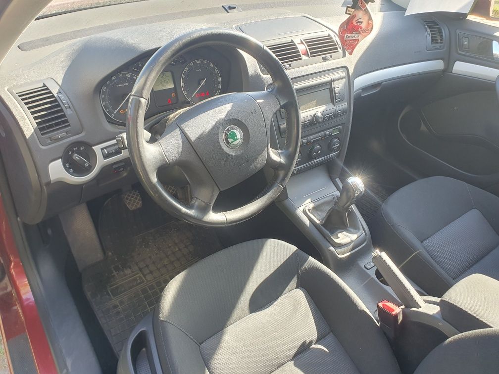 Skoda Octavia 1.6 102km LPG. Zadbana.Maly przebieg.