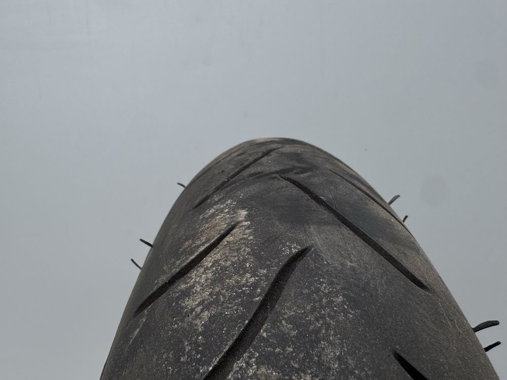 Opona bridgestone battlax 120 70 ZR17